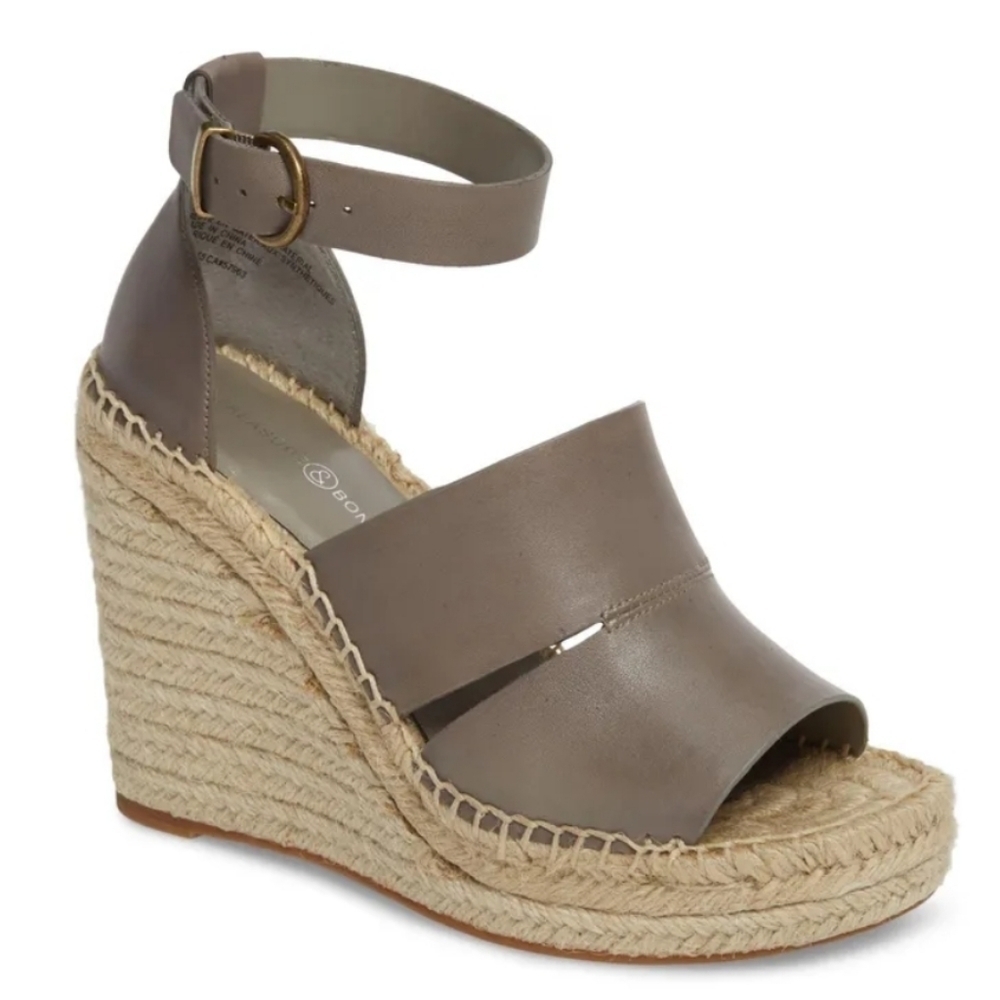 Treasure & Bond Sannibel Gray Wedge Sandals